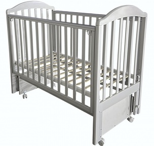 Детская кровать Кедр Emily 6 с маятником и колесами 