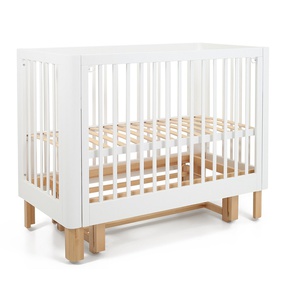 Детская кровать Rant Amira с маятником арт.801