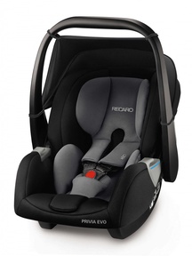 Легкое автокресло RECARO Privia Evo