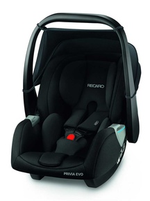Легкое автокресло RECARO Privia Evo