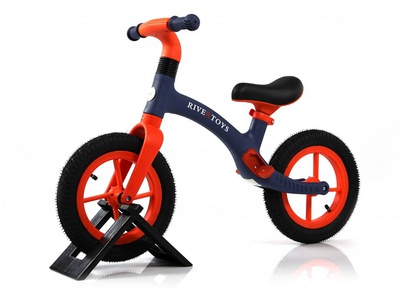 Детский беговел Rivertoys HB-001